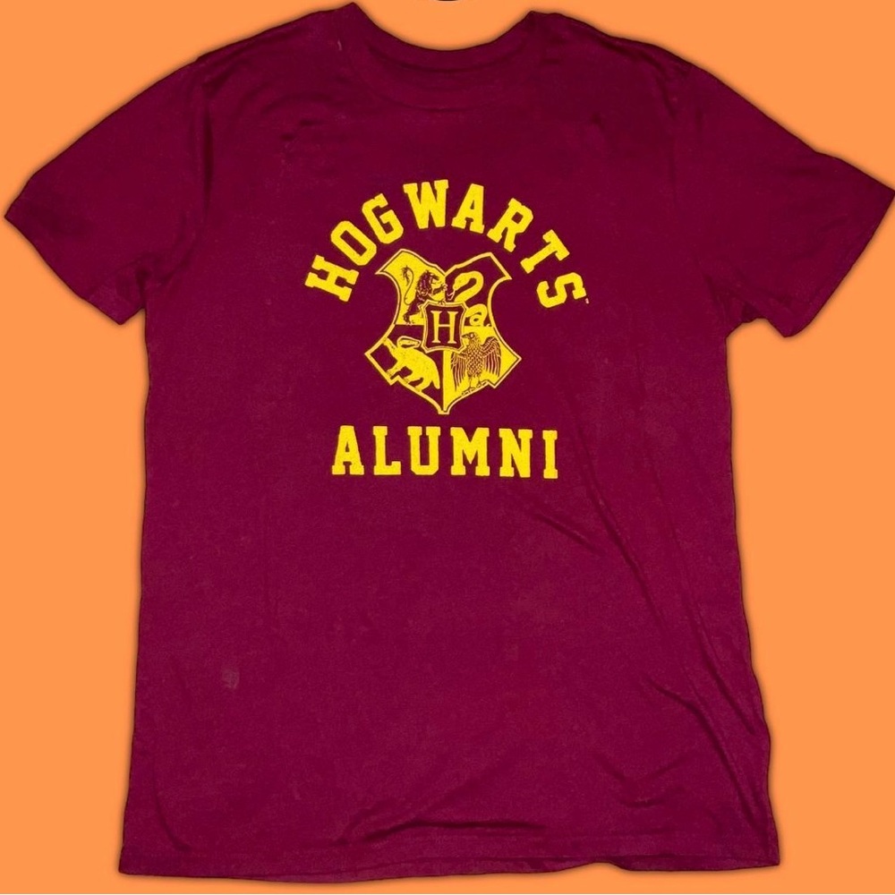 Hogwarts Alumni Burgundy T-Shirt